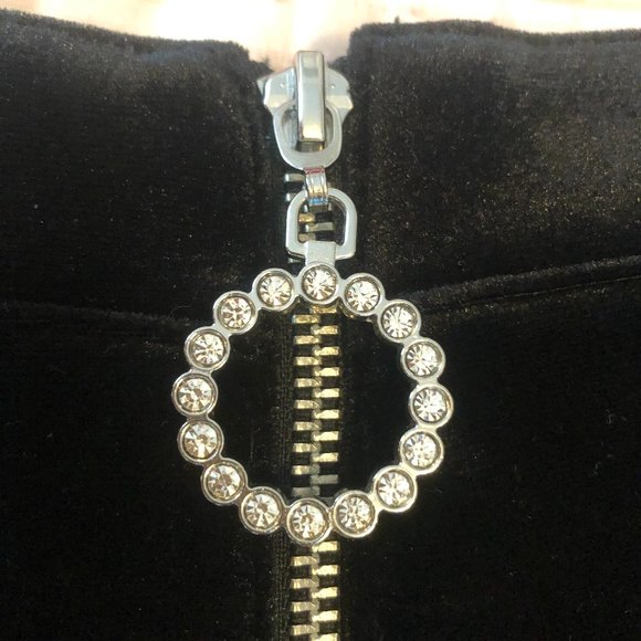 Black Velvet Zip Up Skirt - Picture 3 of 4